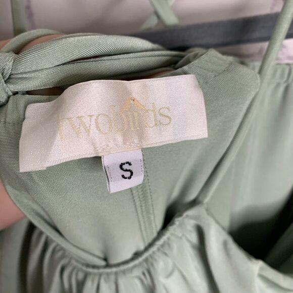 Twobirds sage green maxi bridesmaid dress small - Picture 6 of 8